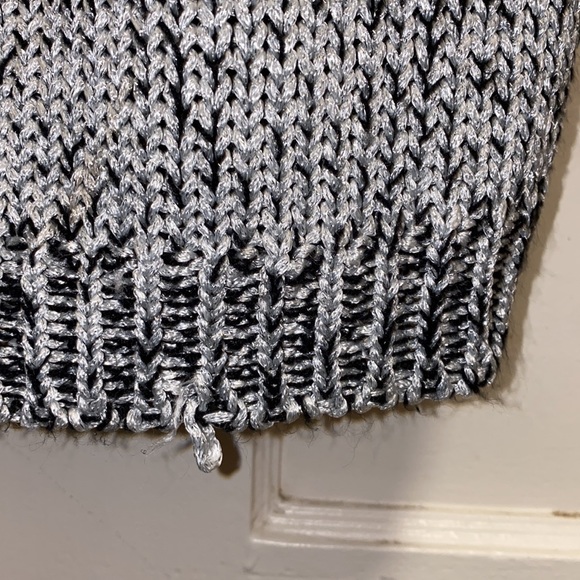 Divided by H&M Medium Silver Sleeveless Scoop Neck Ribbed Knit Dress - Picture 7 of 10